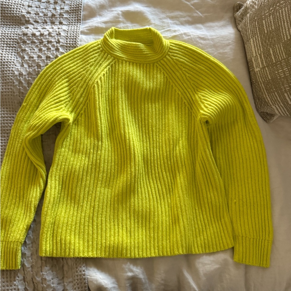 Banana Republic Women's Bright Yellow Turtleneck Sweater